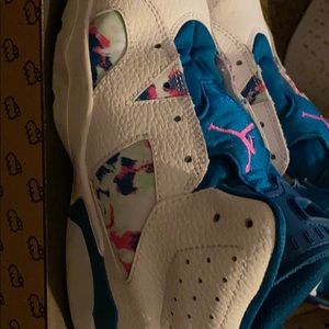 Jordan Girls 2Y